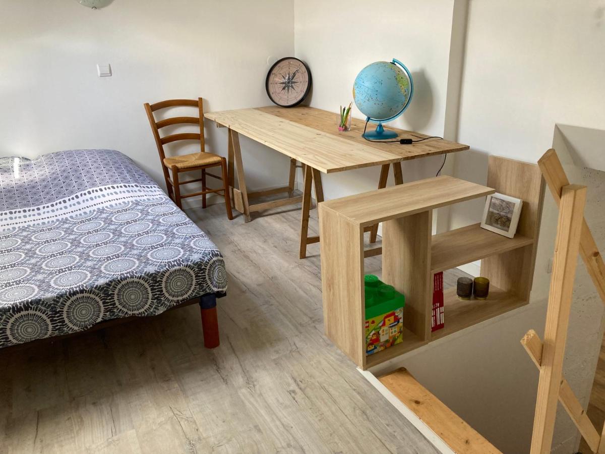 Charmante maison dans la vallée de la Charente - B&B Voulême