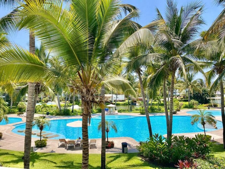 Lujoso Departamento en Acapulco con Alberca y club de Playa - B&B