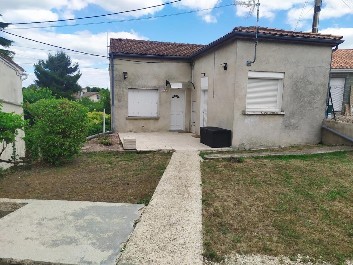 Appartement T2- Indus' appart'/ WIFI / PARKING - B&B Angoulême