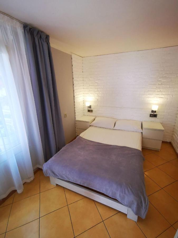 Dreibettzimmer