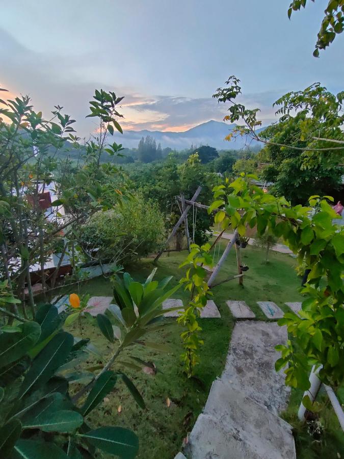 Triple Room with Mountain View