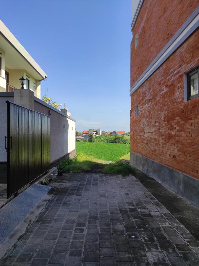 VIILA VEAR - Bed and Breakfast Canggu