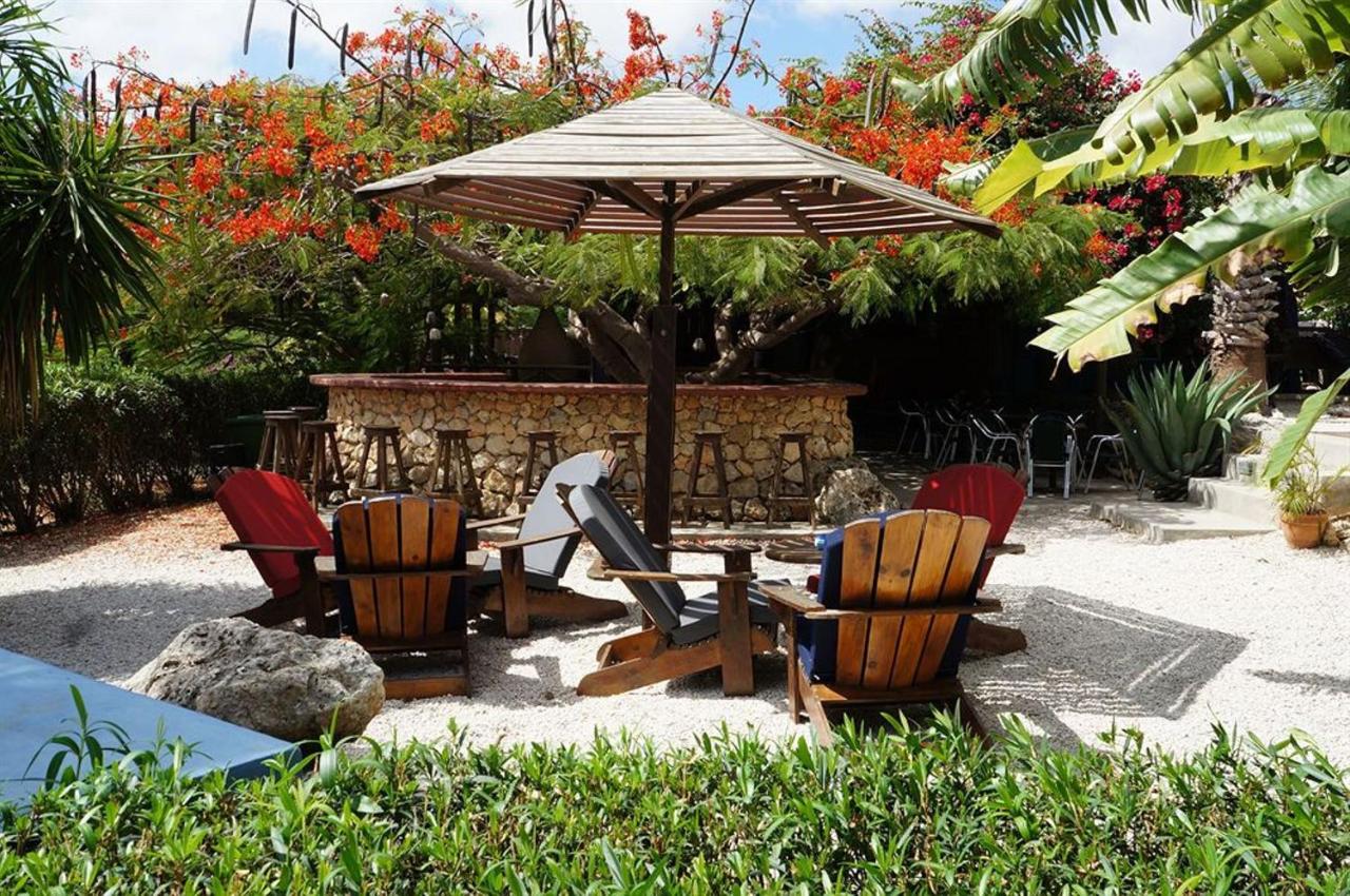 Caribbean Chillout Apartments - Bed and Breakfast
