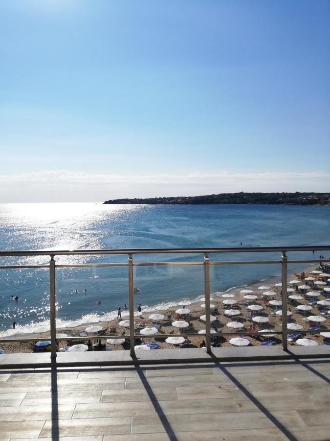 Studio with Sea View