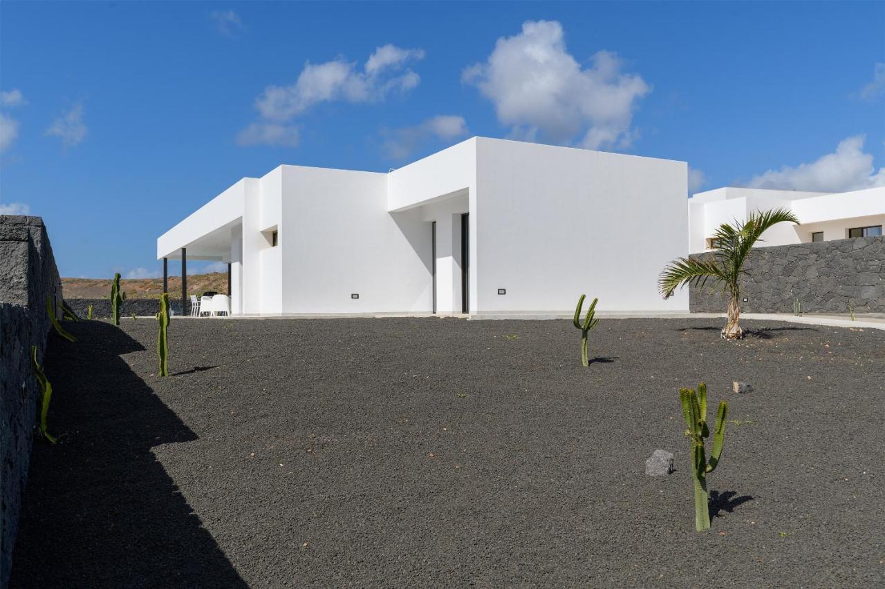 Villa Ainara - Bed and Breakfast