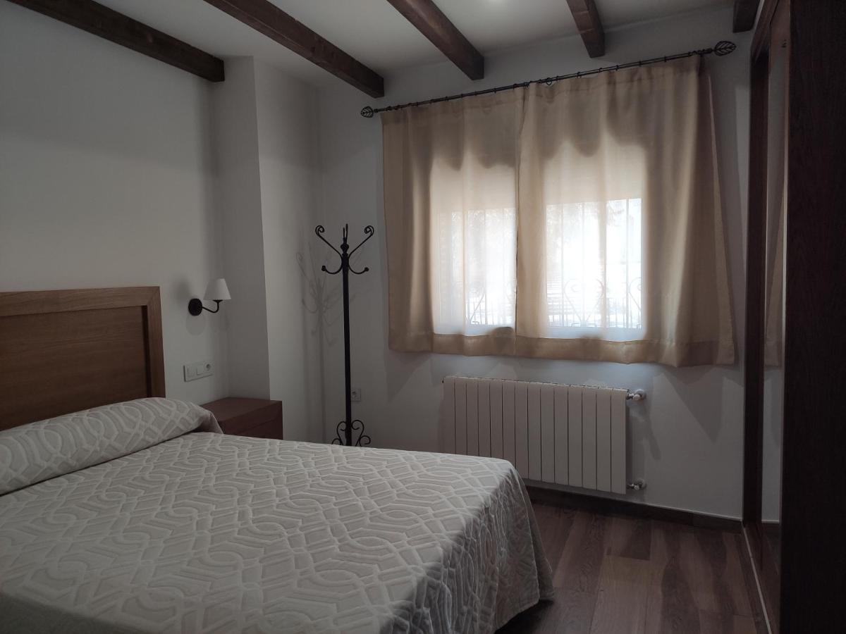 Kamer met Queensize Bed - Geschikt voor Gasten met een Lichamelijke Beperking