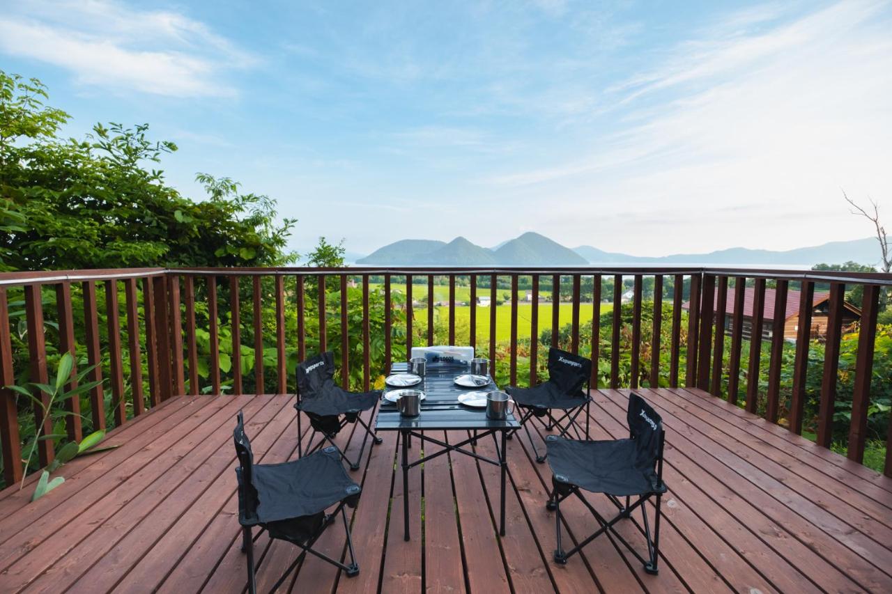 Lake Toya and Nakajima - B&B