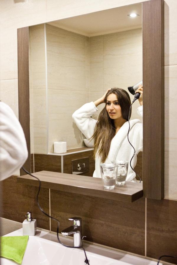 Large Studio with Balcony