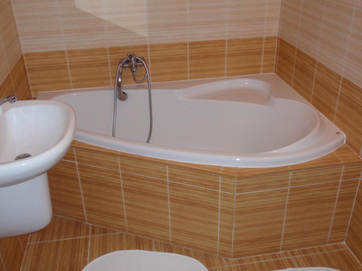 Apartmán Janoušek - Bed and Breakfast
