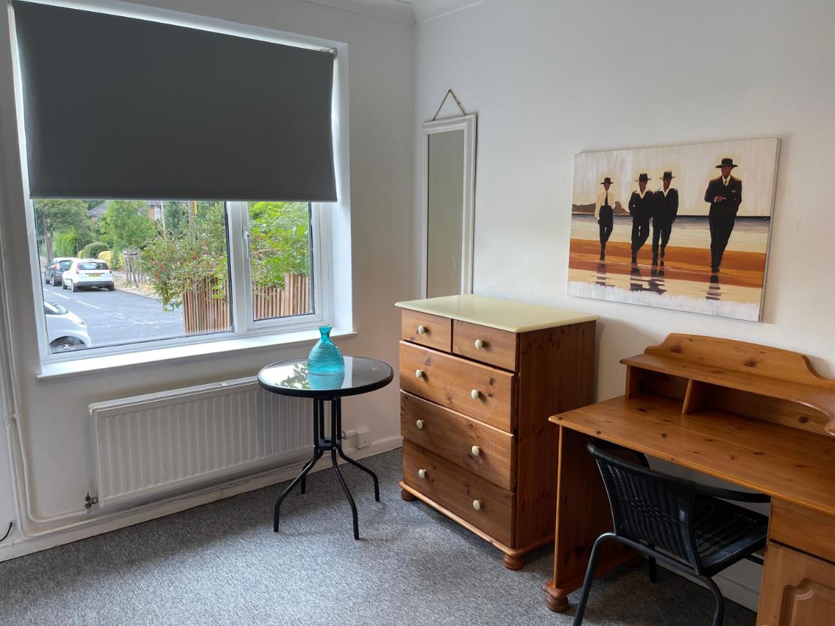 Double Room with Shared Bathroom
