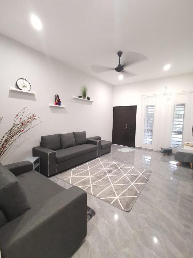 Wellson Home Ipoh 58 10px 全新链接式民宿有两间 - B&B Ipoh