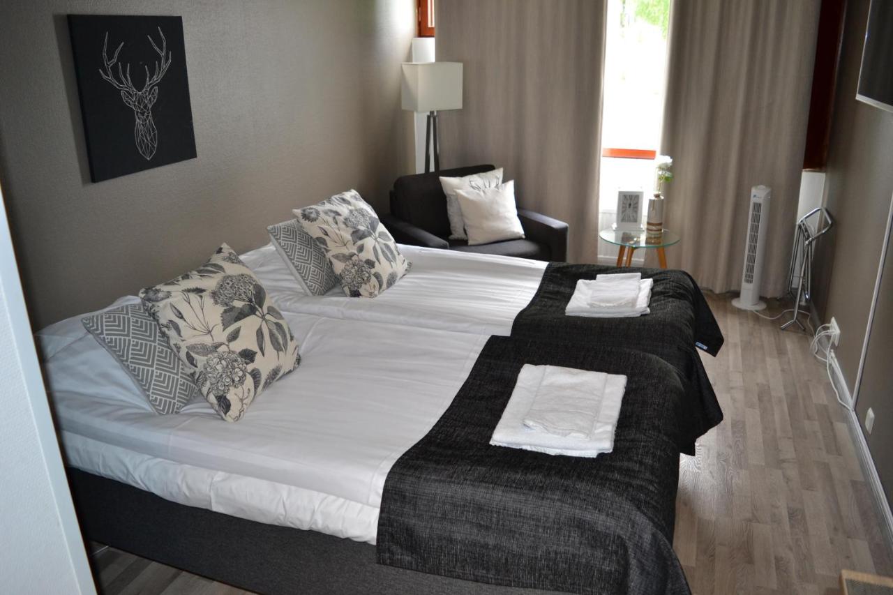 B&B Sastamala - Comfortable hotel room at Ellivuori Resort - Bed and Breakfast Sastamala