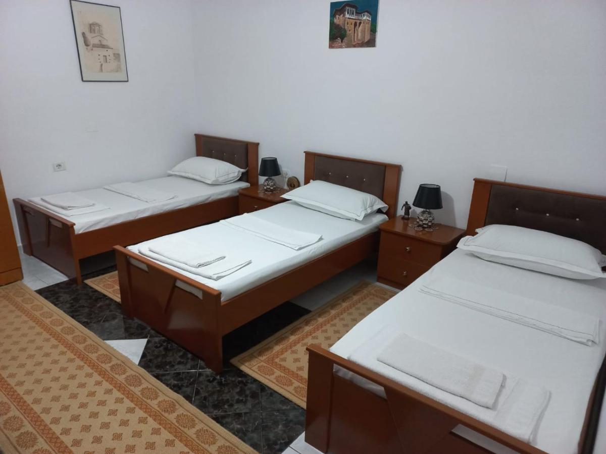 Dreibettzimmer
