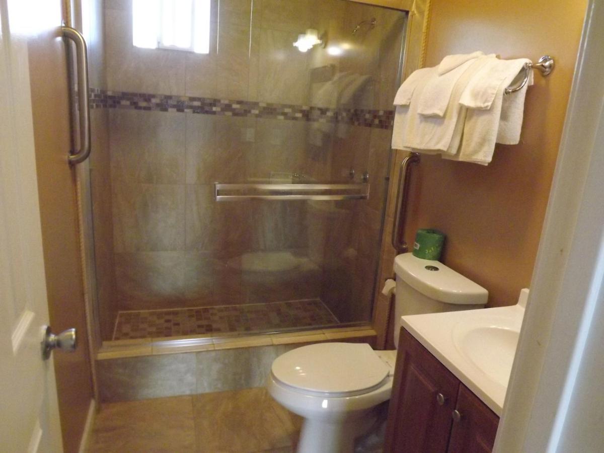 Drift Inn, LLC - Bed and Breakfast