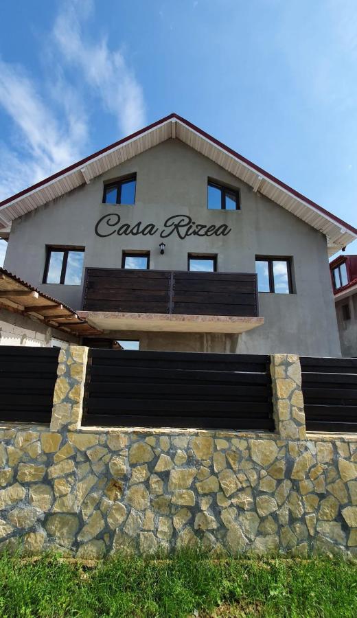 B&B Sălcioara - CASA RIZEA - Bed and Breakfast Sălcioara