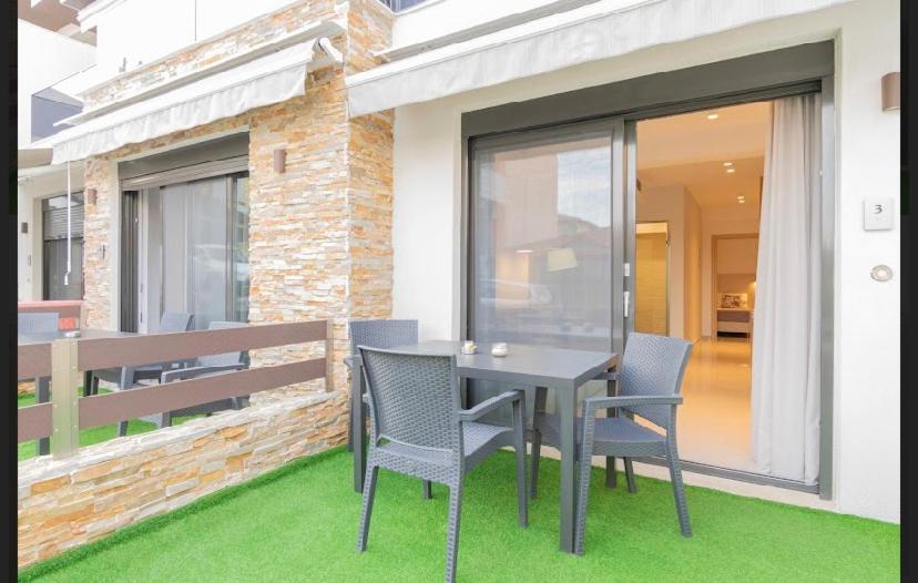 Triple Room with Terrace