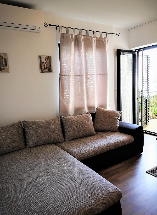 Apartment Maximilian #2 - B&B Rovinj