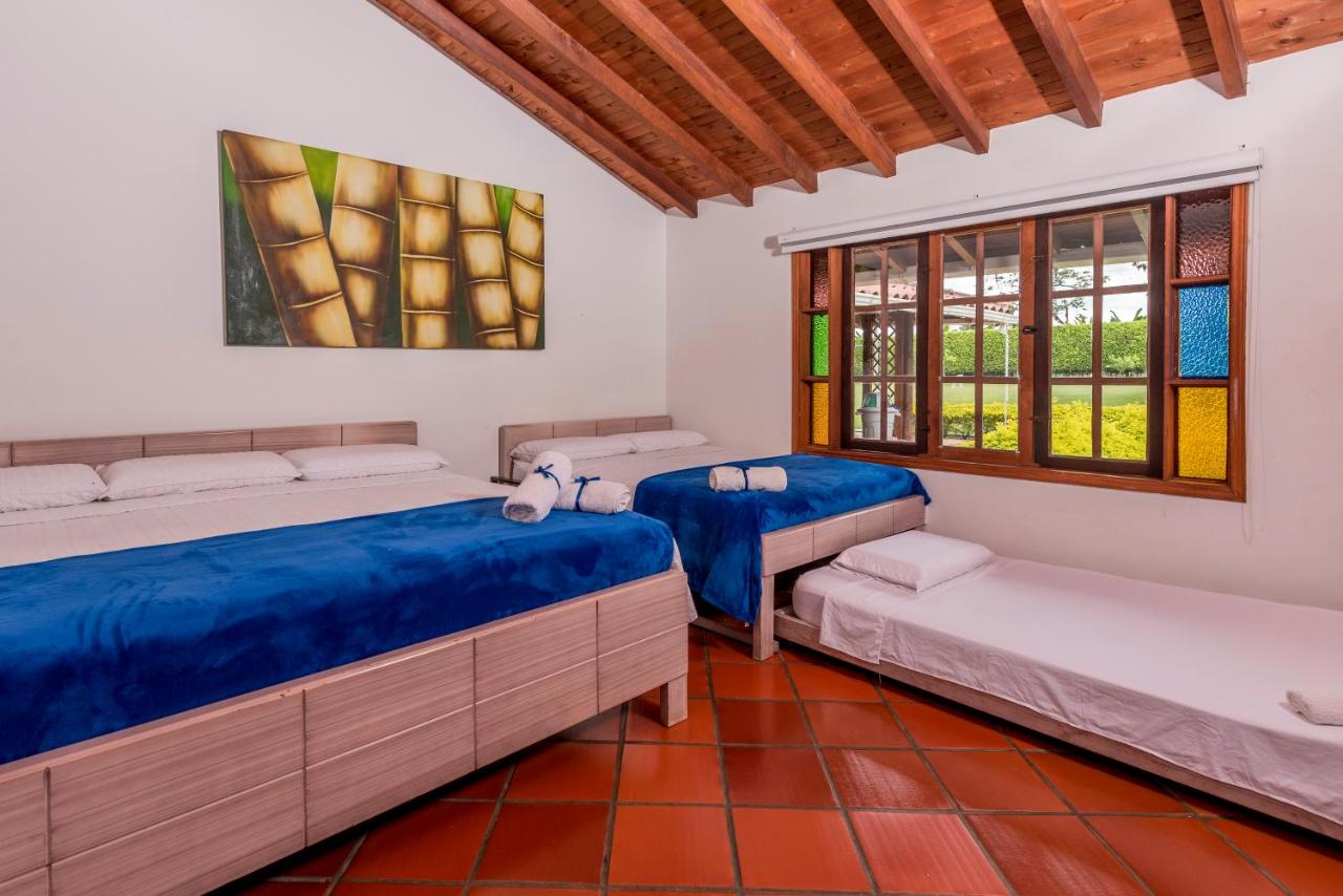 Chalet La Alemania - B&B Calarcá
