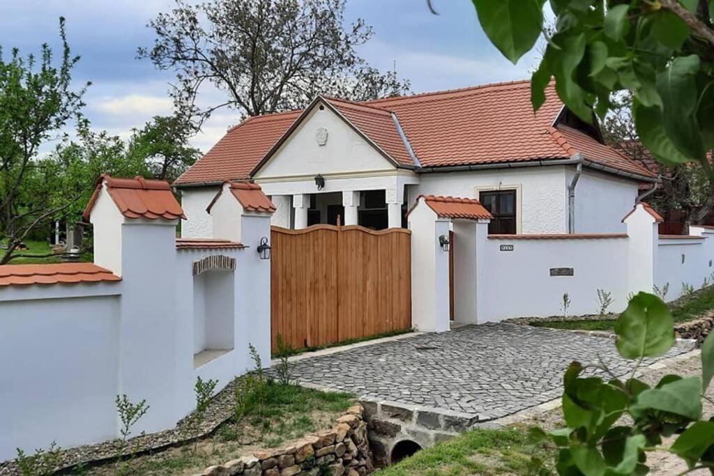 Gelei Guesthouse - B&B