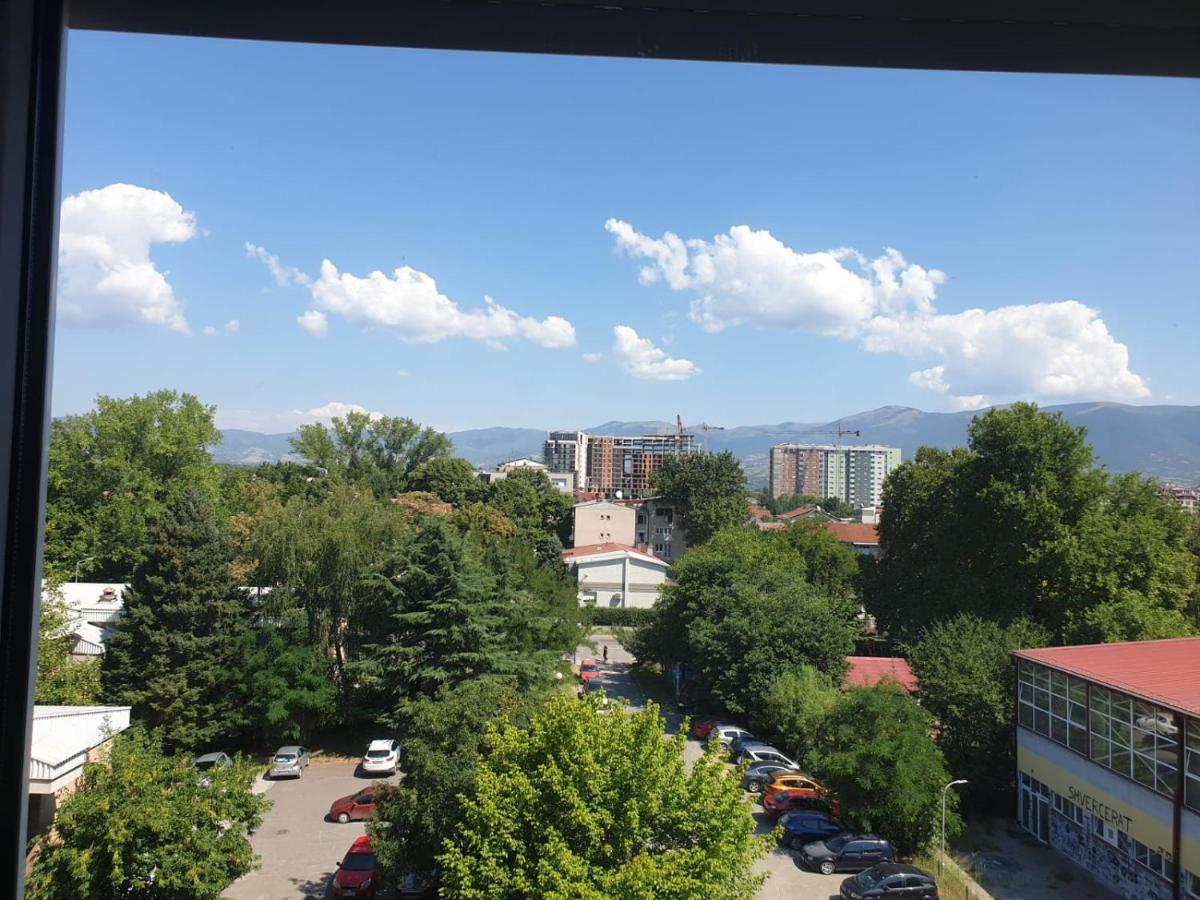 Skopje Center 3 Bedrooms with Kitchen and Private Bathroom - B&B Skopje