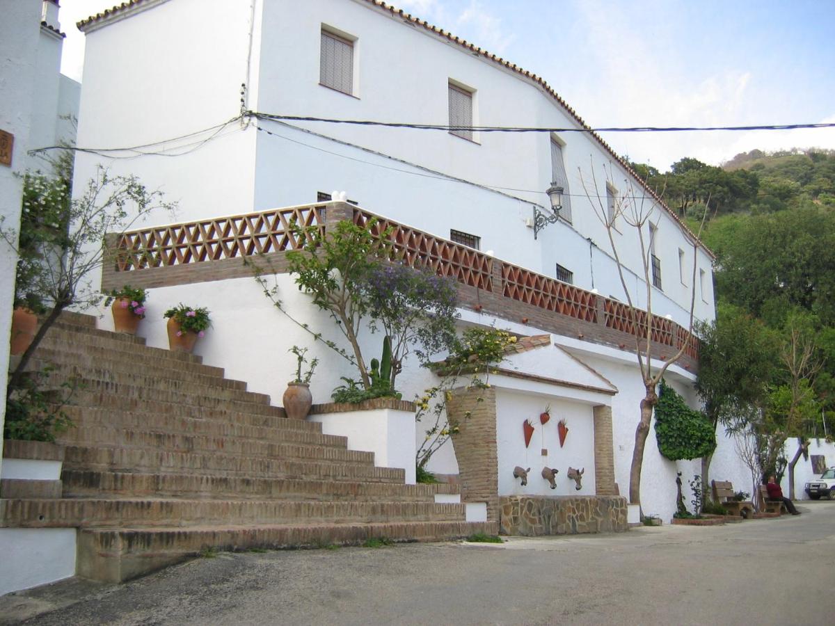Apartamentos Rurales Jardines del Visir - B&B Genalguacil
