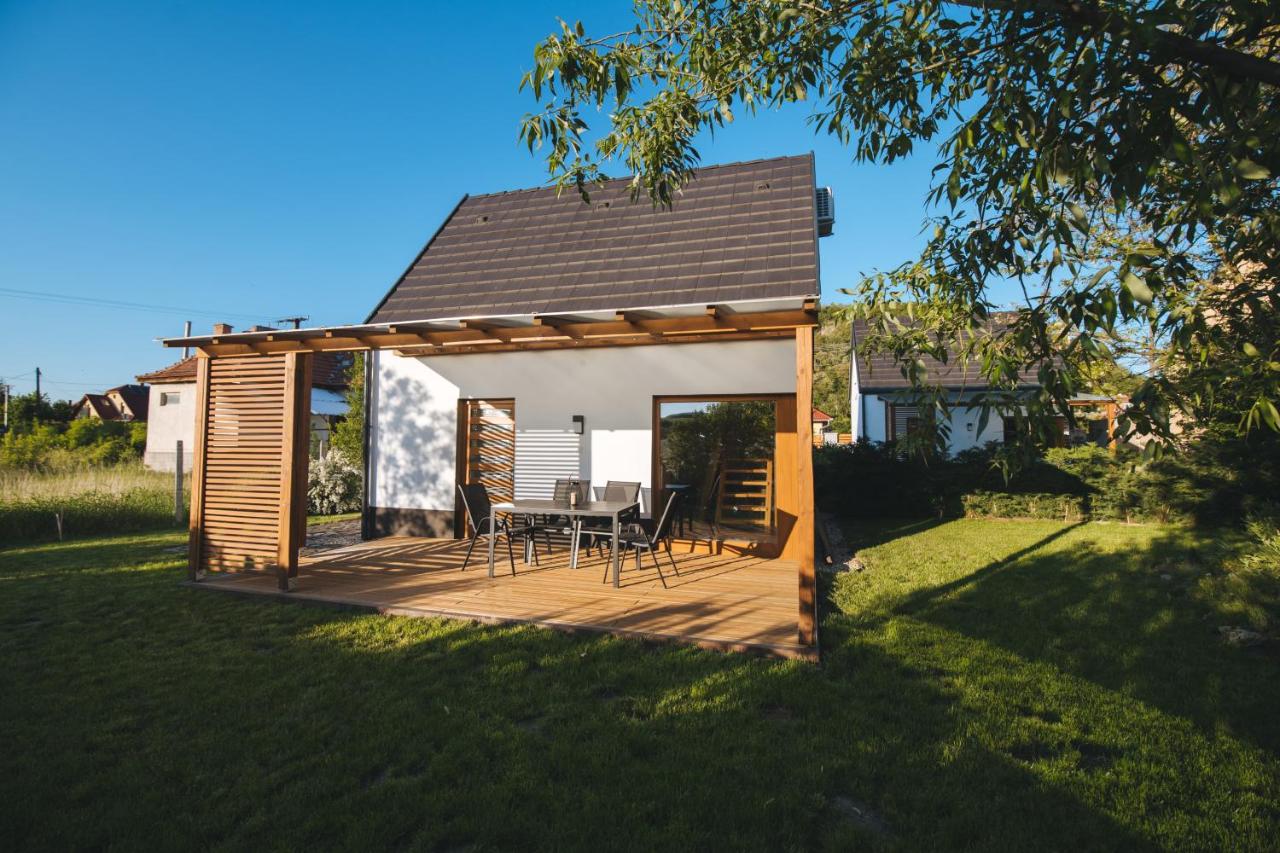 Hívlak vendégházak - Bed and Breakfast