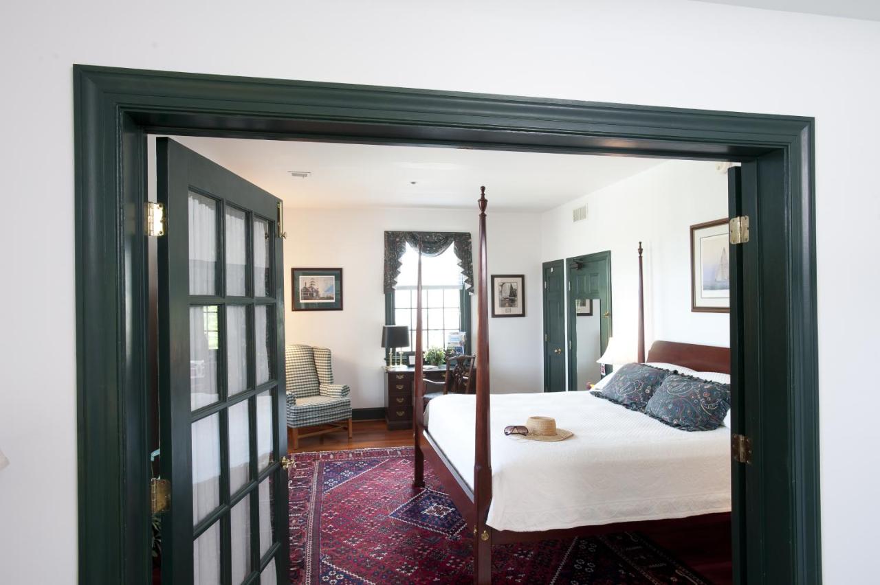 Suite mit Kingsize-Bett und Meerblick