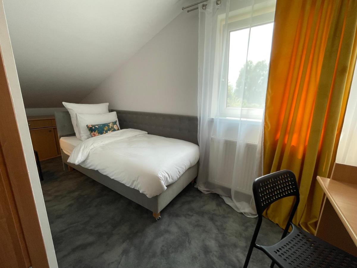 Economy Single Room