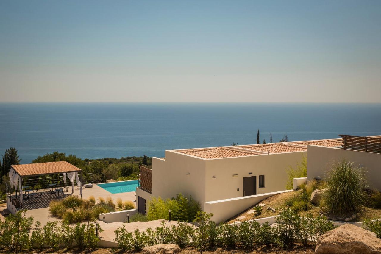 Kefalonian Escape Suites - Bed and Breakfast