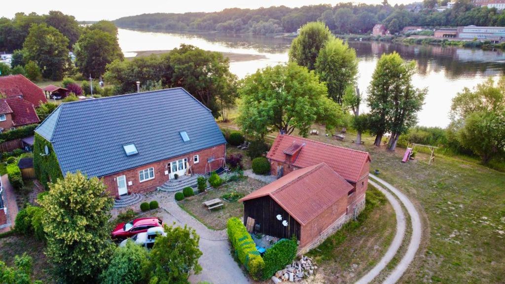 Ferienwohnung Elbblick - B&B
