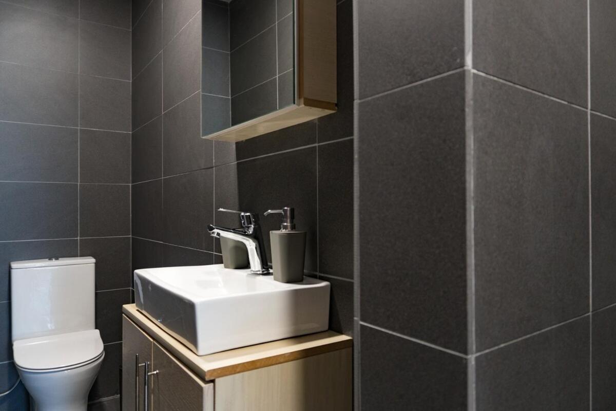 Dion Apartments ( Laganas Beach ) - B&B Laganás