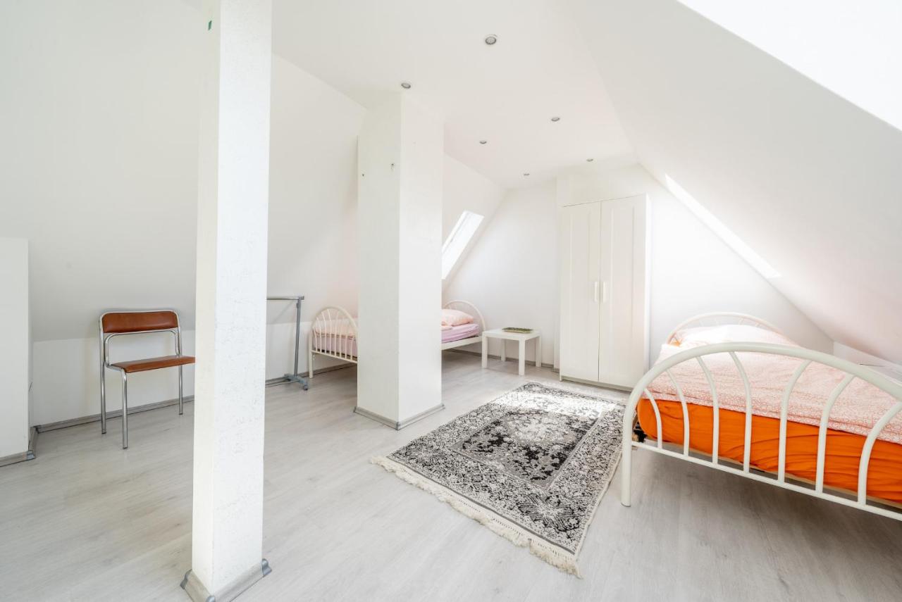 Private Room with own bathroom - Ferienwohnung Hannover