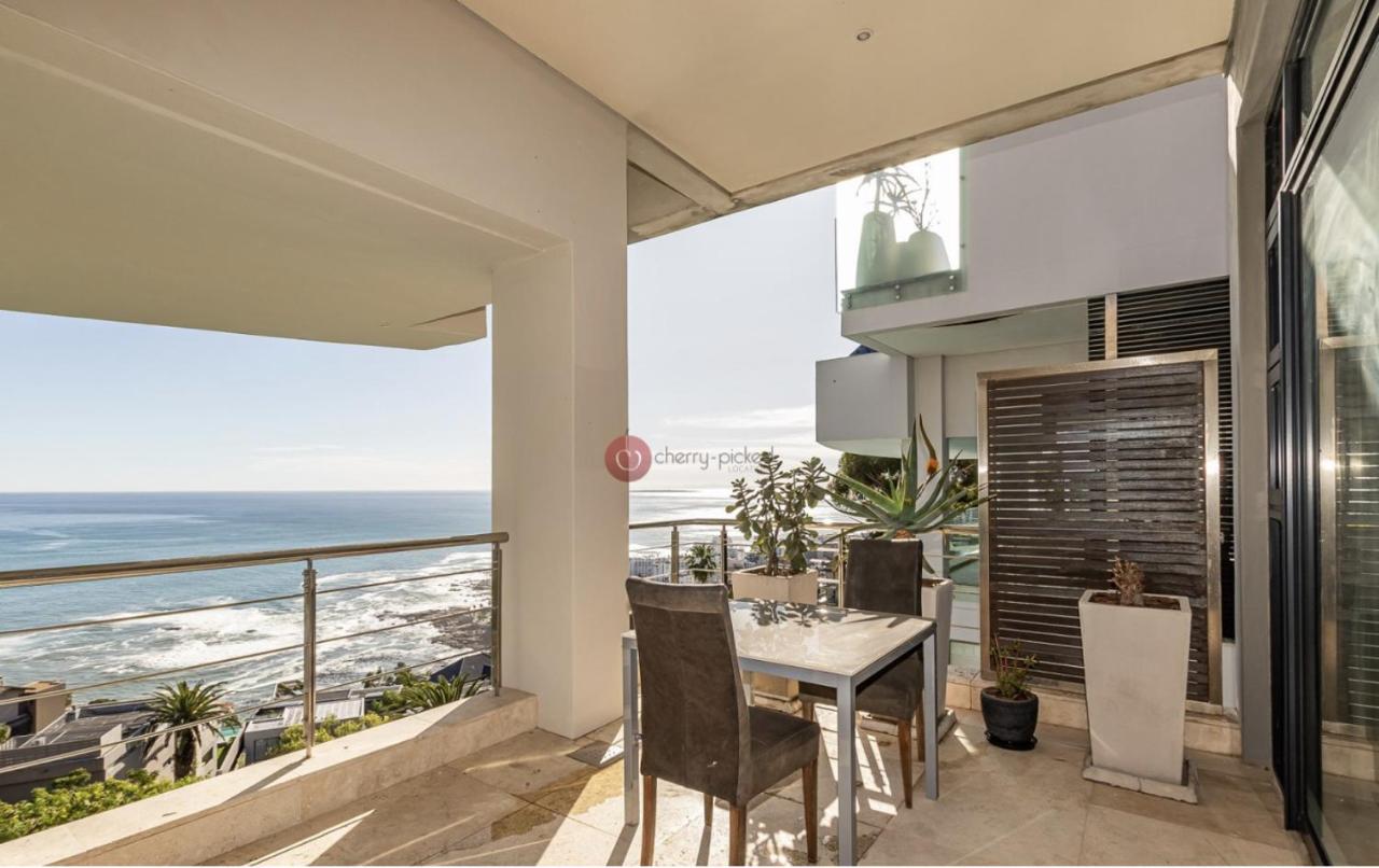 Chambre Lit King-Size avec Balcon