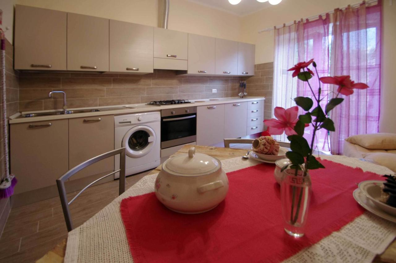 Studio Apartment with One Double Bed