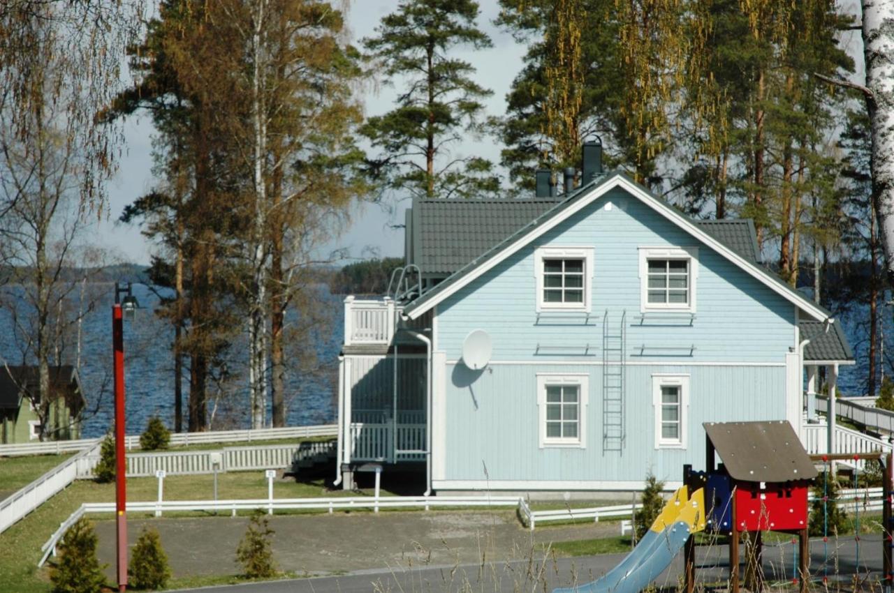 Holiday Houses Saimaa Gardens - B&B