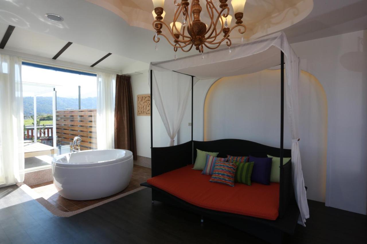 Deluxe Family Suite