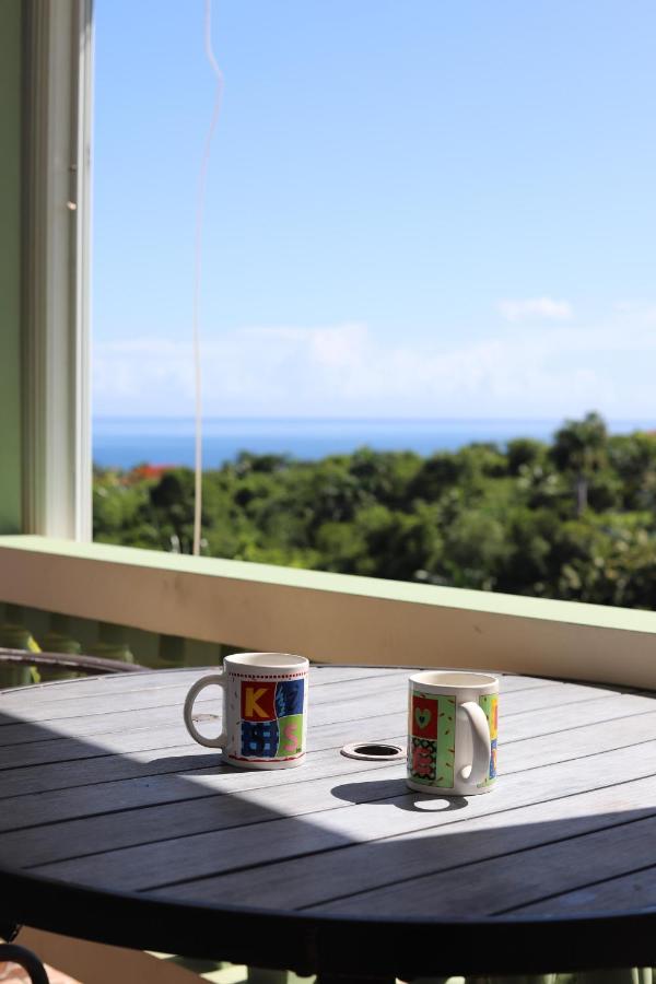 Vista del Mar terrace with pool table and views - B&B