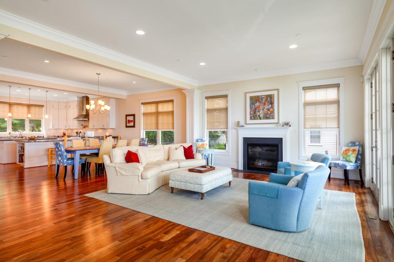 Four bedroom holiday home