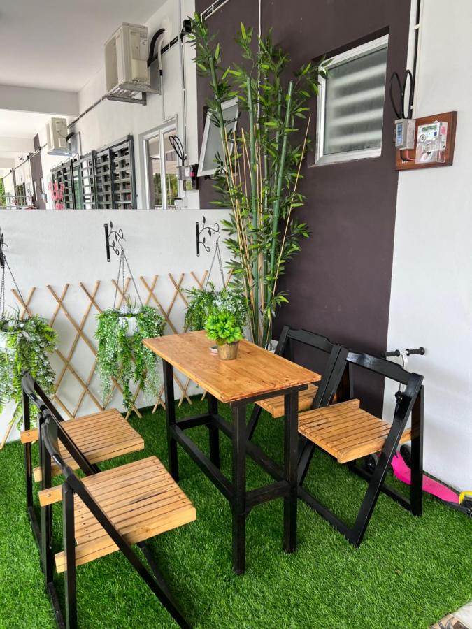 Mieda Rizqi Homestay - Chambres d’hôtes Kampong Melayu Changkat Larah