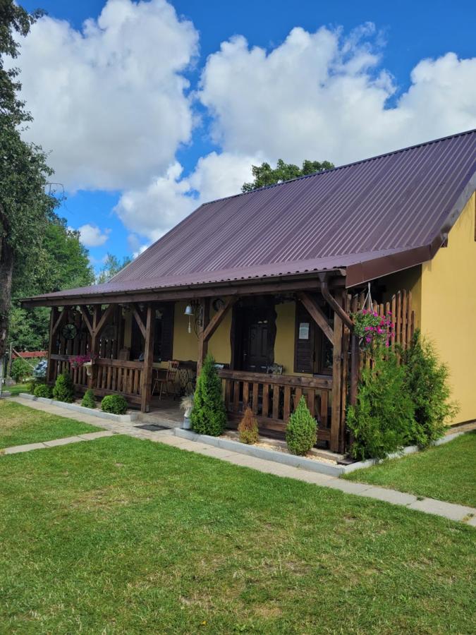 B&B Białogarda - Domki Białogarda - Bed and Breakfast Białogarda