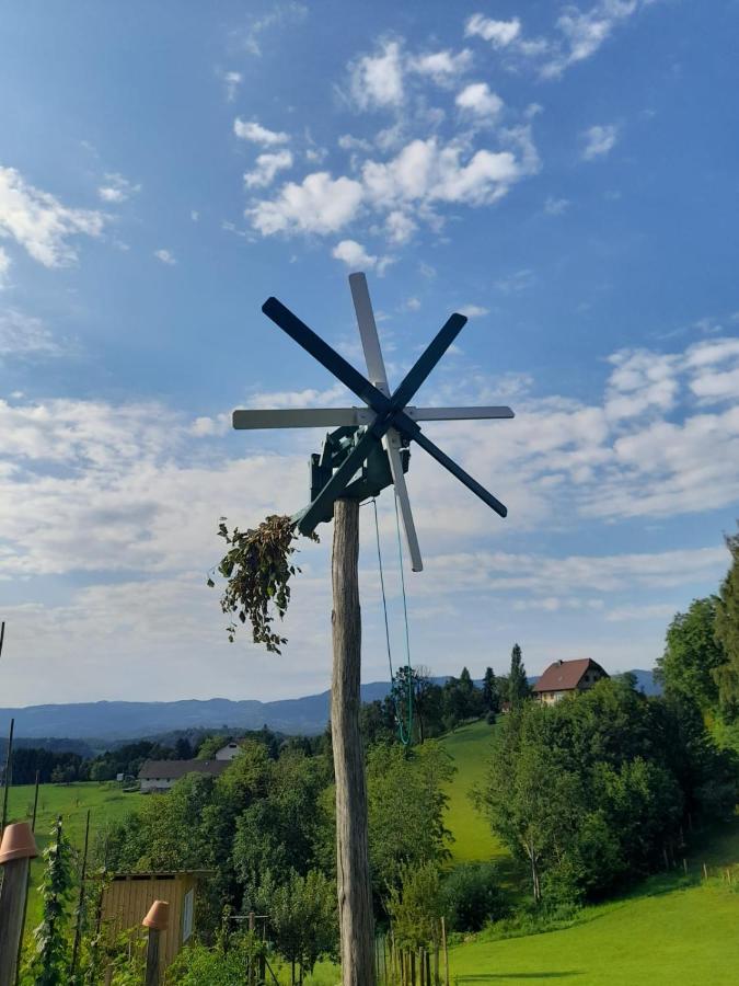 B&B Sankt Martin im Sulmtal - Kellerstöckl Maierjörgl - Bed and Breakfast Sankt Martin im Sulmtal