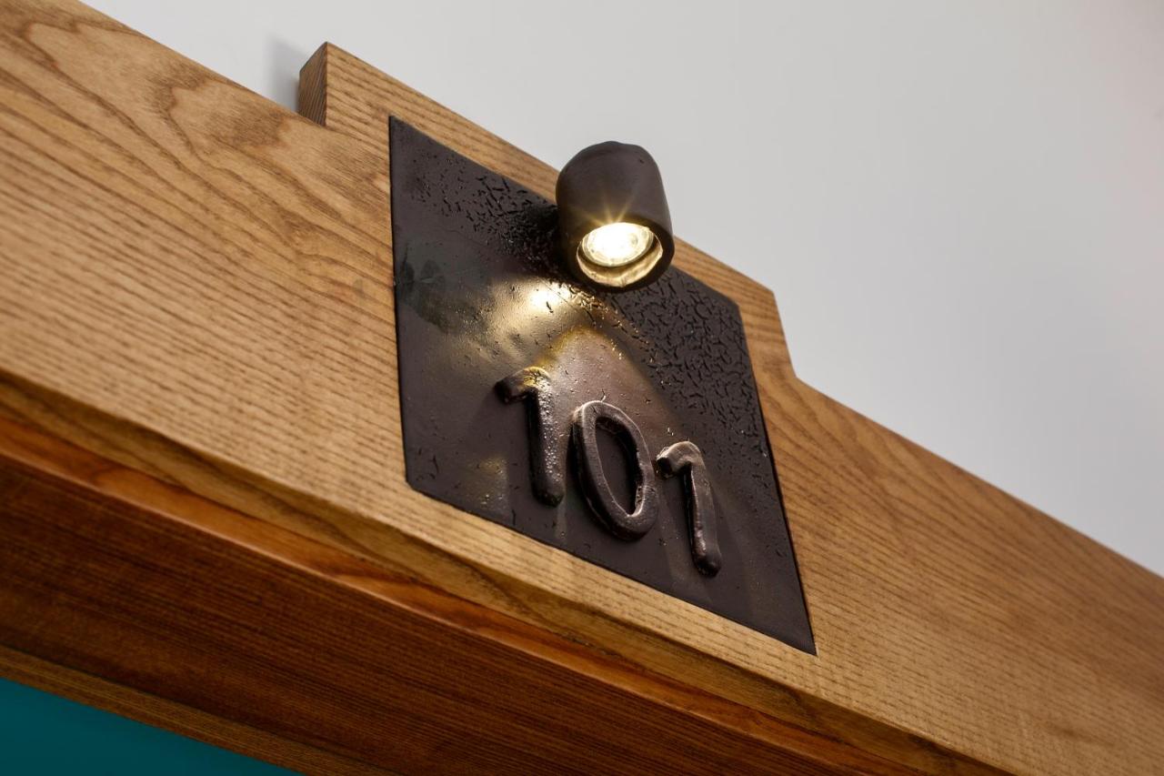 YourHome - Maison Iovino Luxury Rooms - B&B
