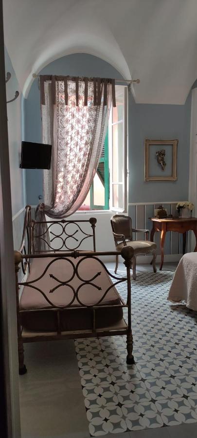 Triple Room with Bathroom