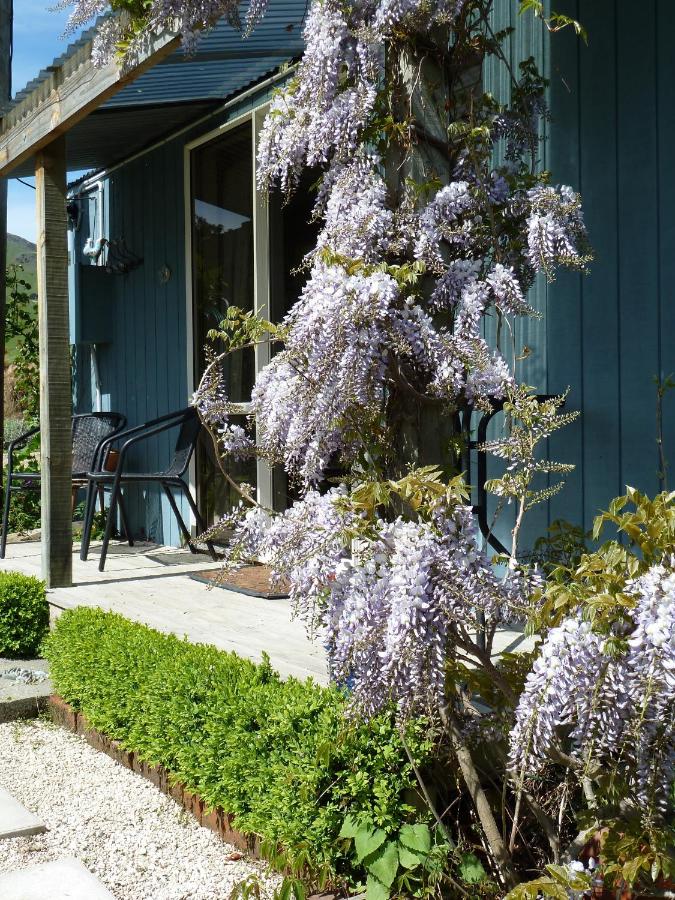L'abri Bed and Breakfast - Ferienwohnung