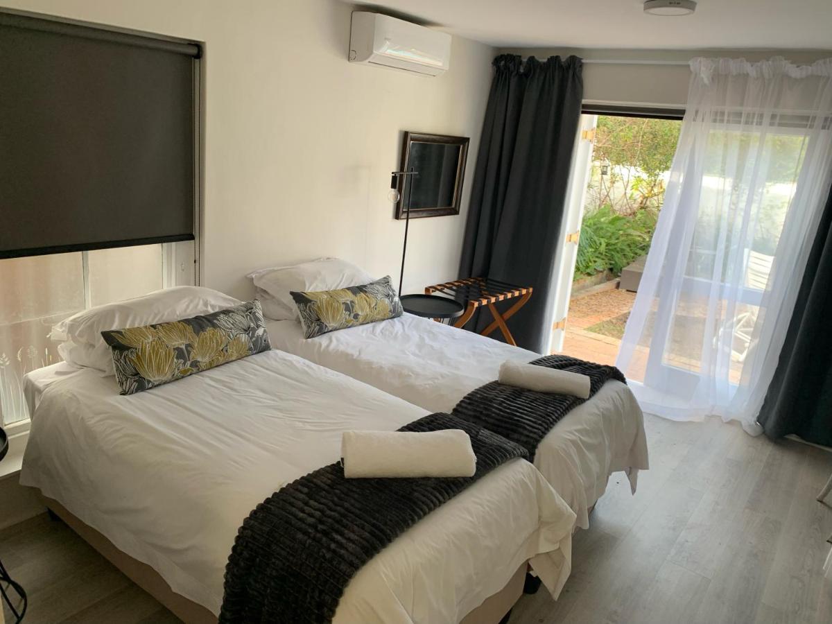 Großes Zweibettzimmer