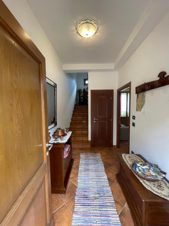 Terraced house with garden in Dongo - Larihome A13 - B&B