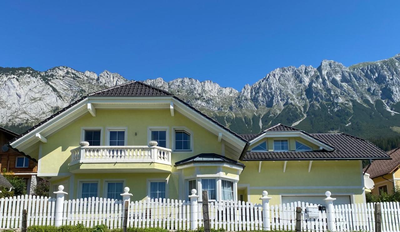 Ferienwohnung Schmid - Bed and Breakfast