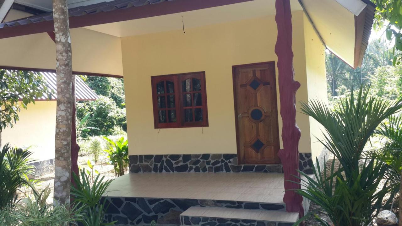 Chambre Double avec Balcon (3 Adultes)