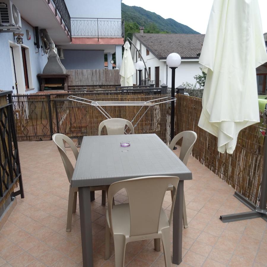Appartamento ROSA - Colori del Lago d'Orta - NUOVA STRUTTURA A OMEGNA - Chambres d'hôtes Omegna