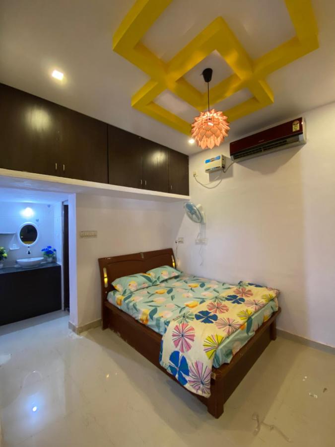 Deluxe Double Room (2 Adults + 1 Child)